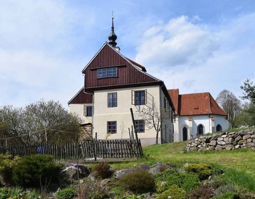Ilustrační obrázek: Historická vila v Brodě nad Tichou